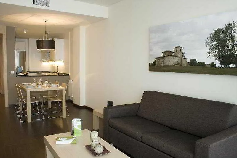 Hotel Jardines De Uleta Suites Vitoria-Gasteiz