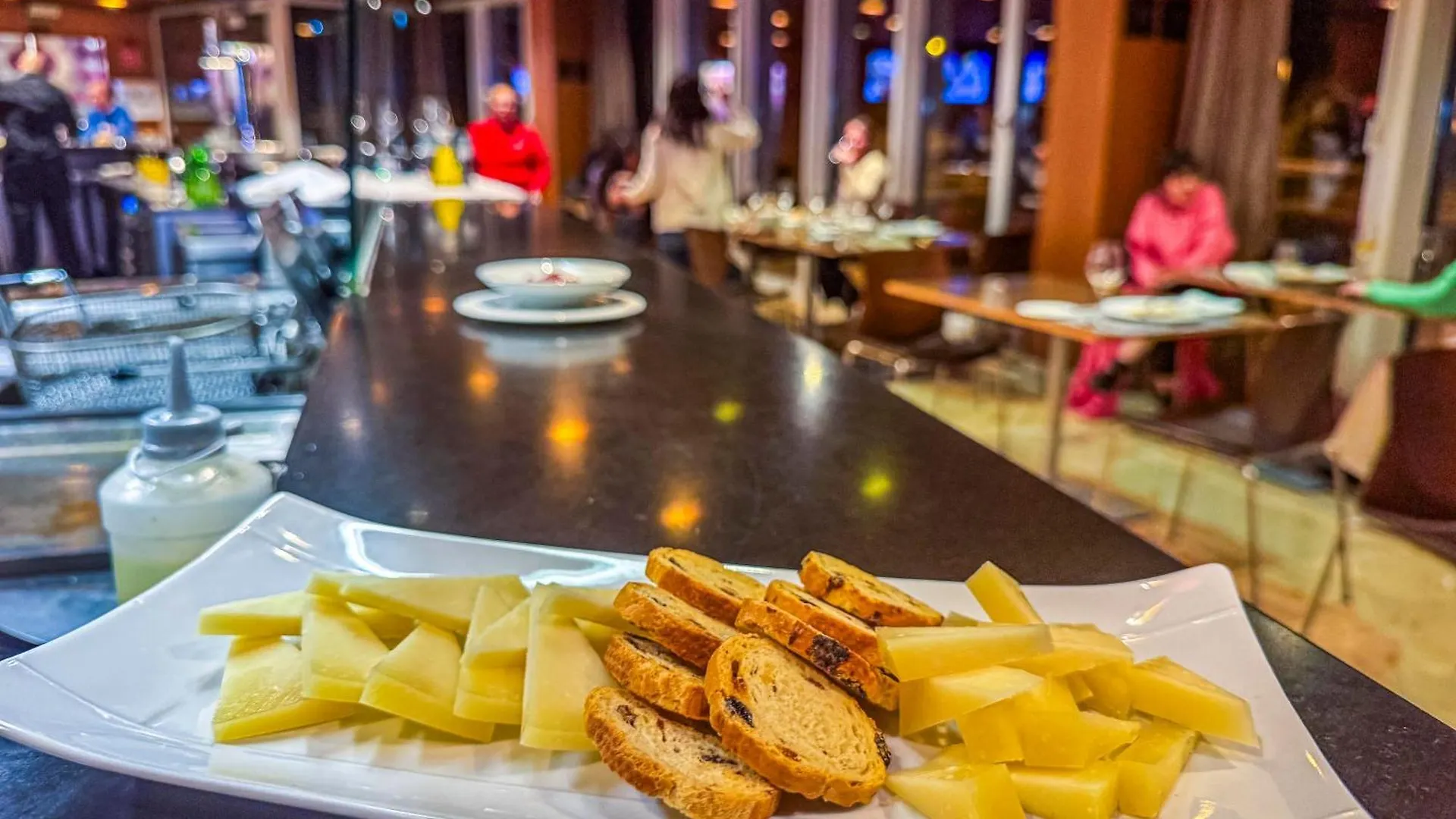 Hotel Jardines De Uleta Suites Vitoria-Gasteiz Lägenhetshotell