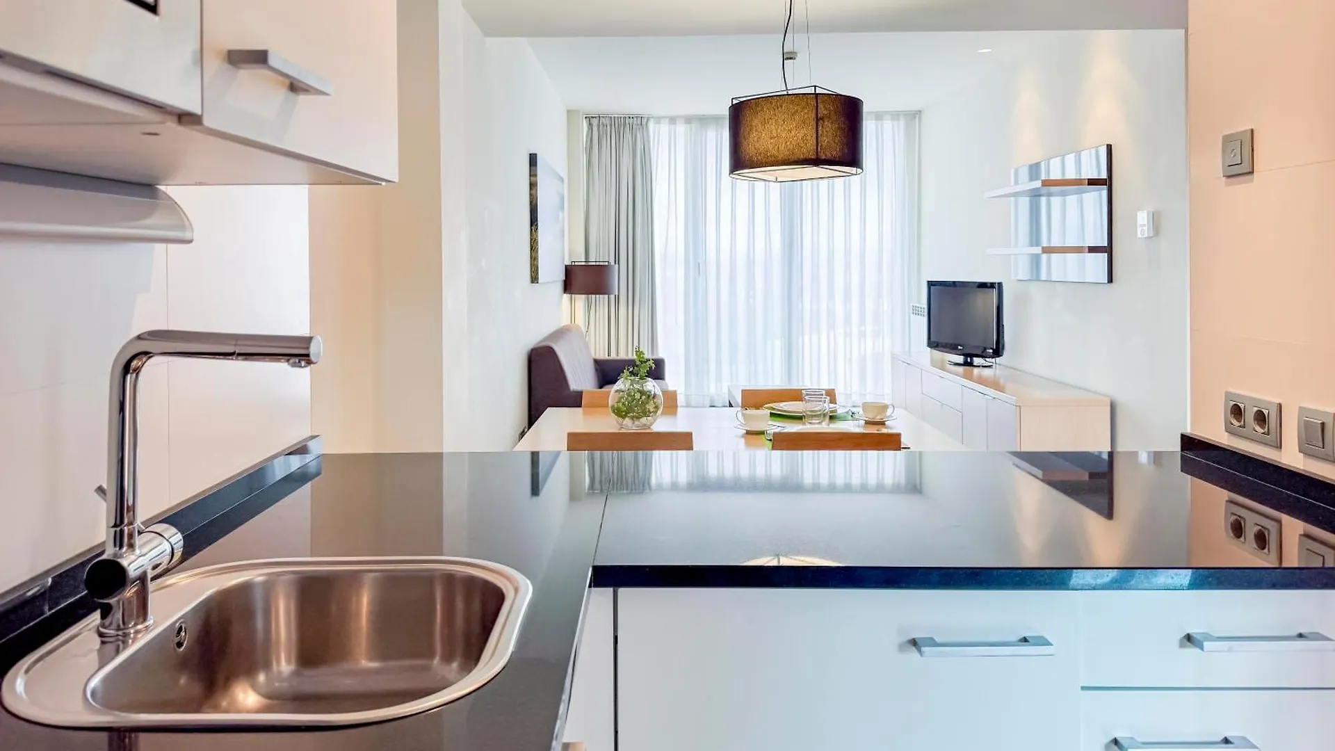 Hotel Jardines De Uleta Suites Vitoria-Gasteiz Lägenhetshotell