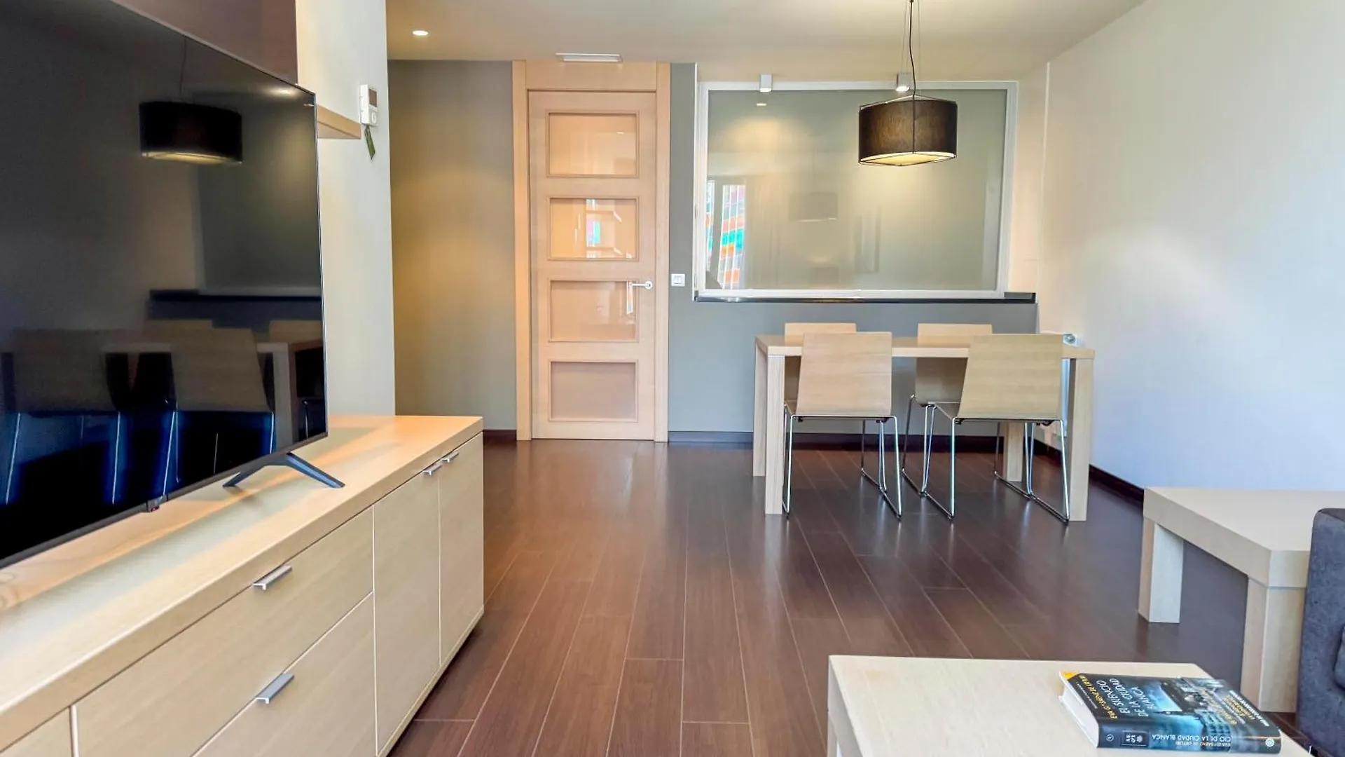 Hotel Jardines De Uleta Suites Vitoria-Gasteiz Aparthotel
