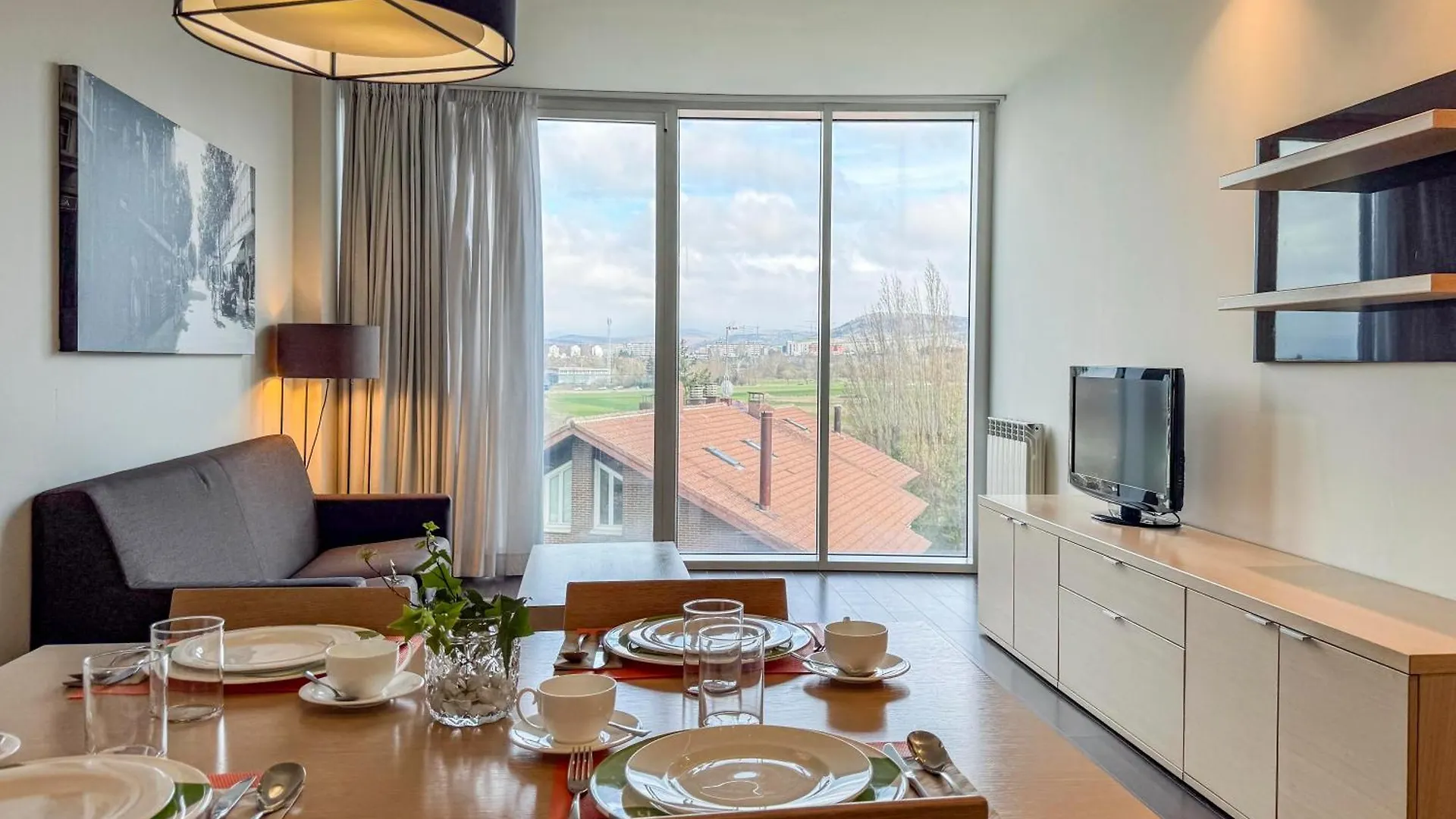 Hotel Jardines De Uleta Suites Vitoria-Gasteiz 4*,  Spain